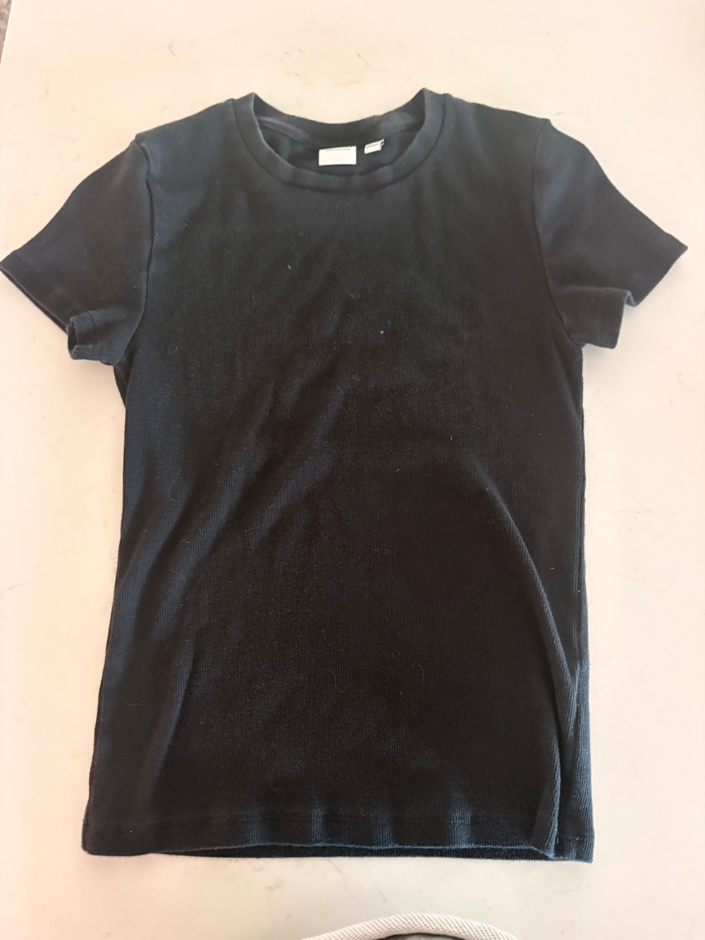 Aritzia Black Short Sleeve Tee